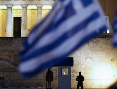 Δημοσκόπηση: Προβάδισμα 13 μονάδων της Νέας Δημοκρατίας έναντι του ΣΥΡΙΖΑ